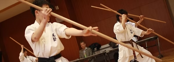 琉球古武術(棒、ヌンチャク、トンファー、釵など)